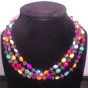 💋💋Multi-colored Three-Tiered Statement Necklace